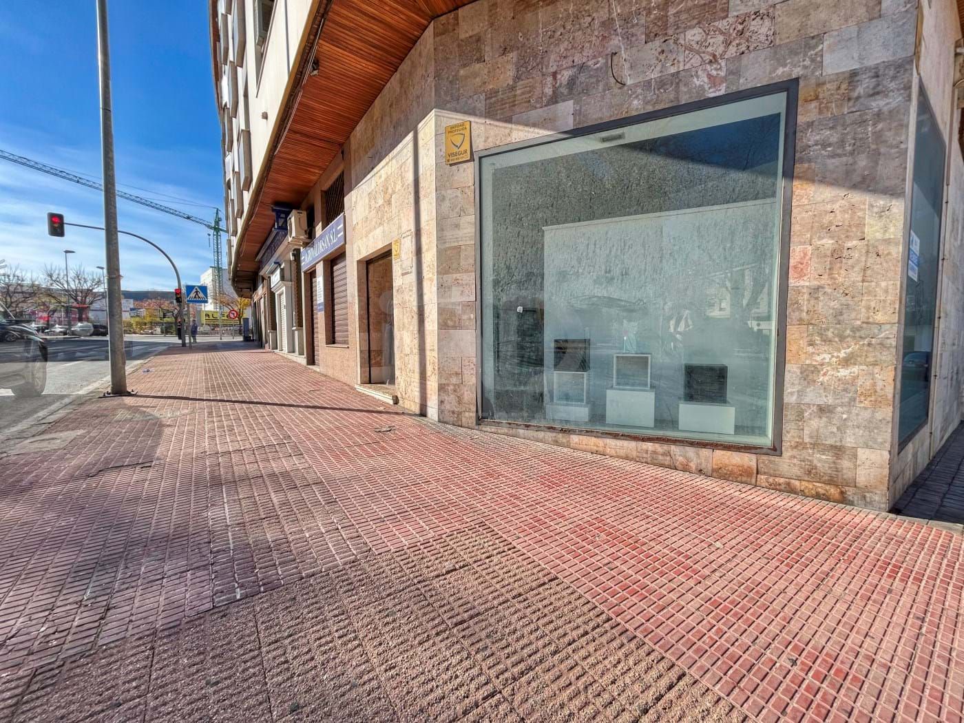 Exterior view of Premises to rent in Ciudad Real Capital