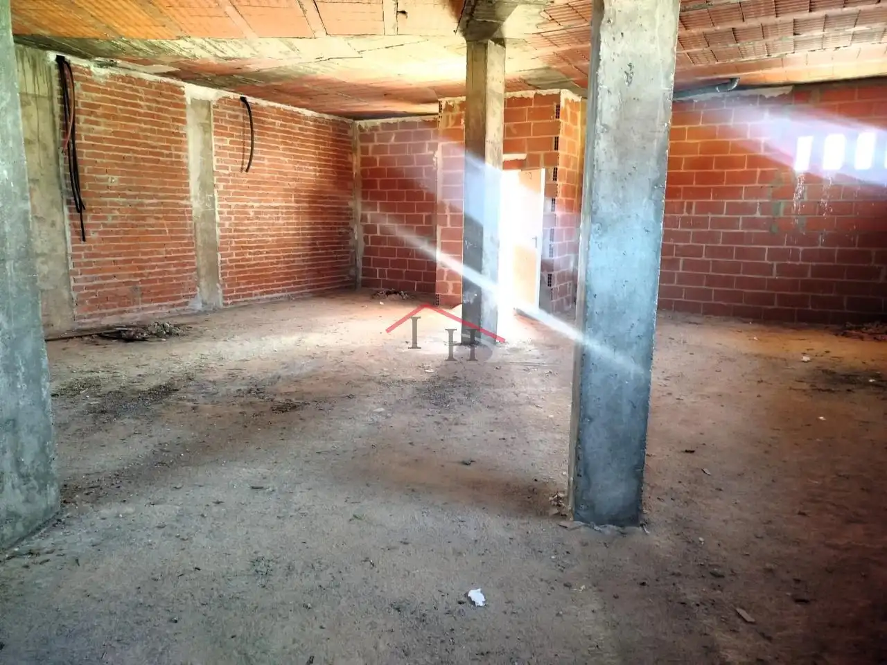 Local comercial en venda a Santiago Apóstol, imagen 4