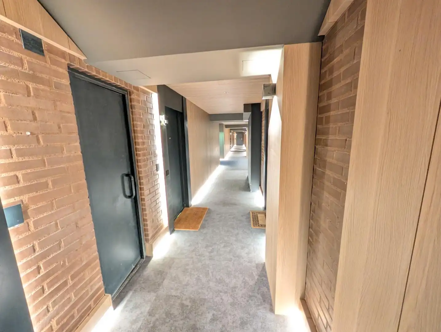 Piso en venta en Oviedo  con Calefacción, Parquet y Terraza