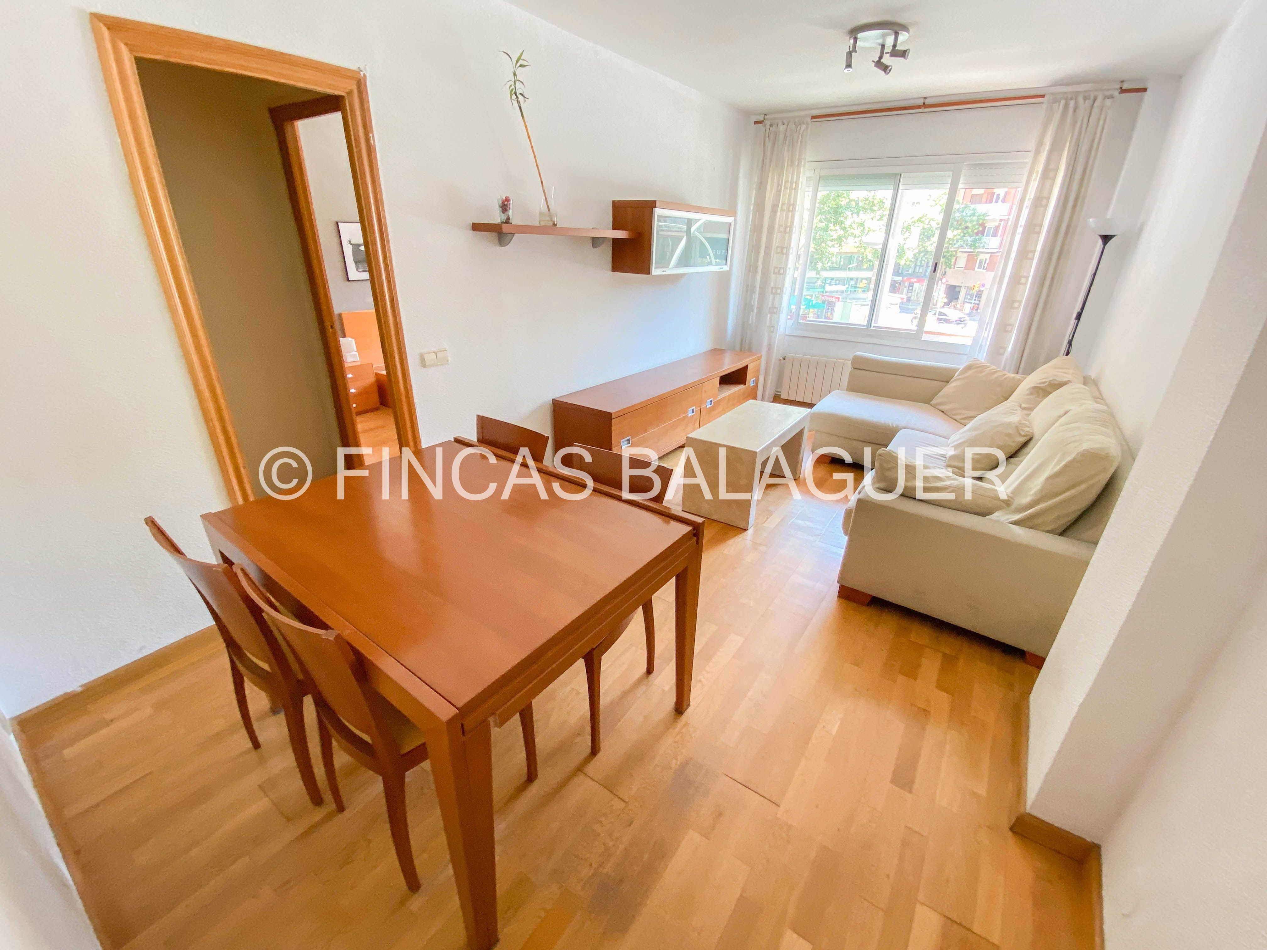 Dining room of Flat to rent in  Barcelona Capital  with Heating, Parquet flooring and Furnished