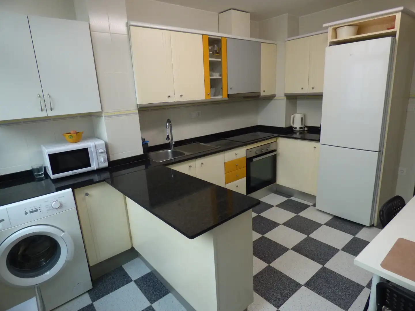 Cocina de Piso en venta en Onil con Aire acondicionado, Amueblado y Balcón
