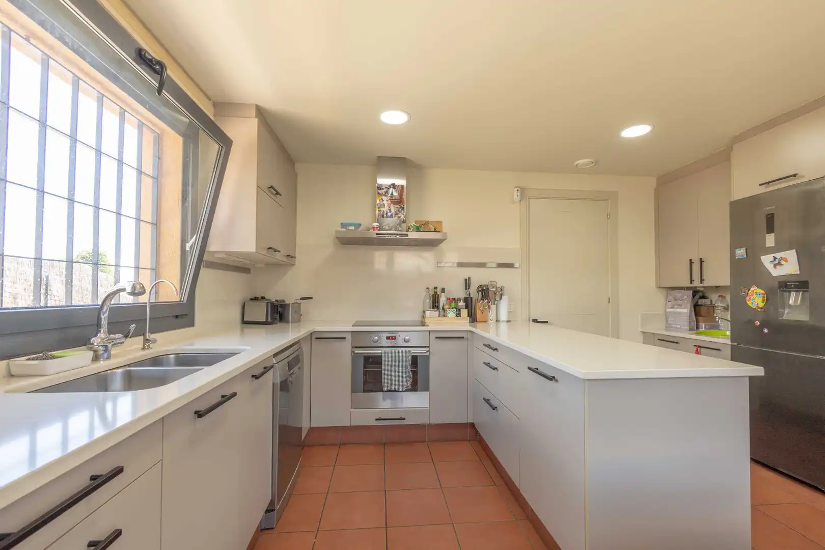 Kitchen of Houses for sale in Sant Vicenç de Montalt  with Air Conditioner, Heating and Private garden