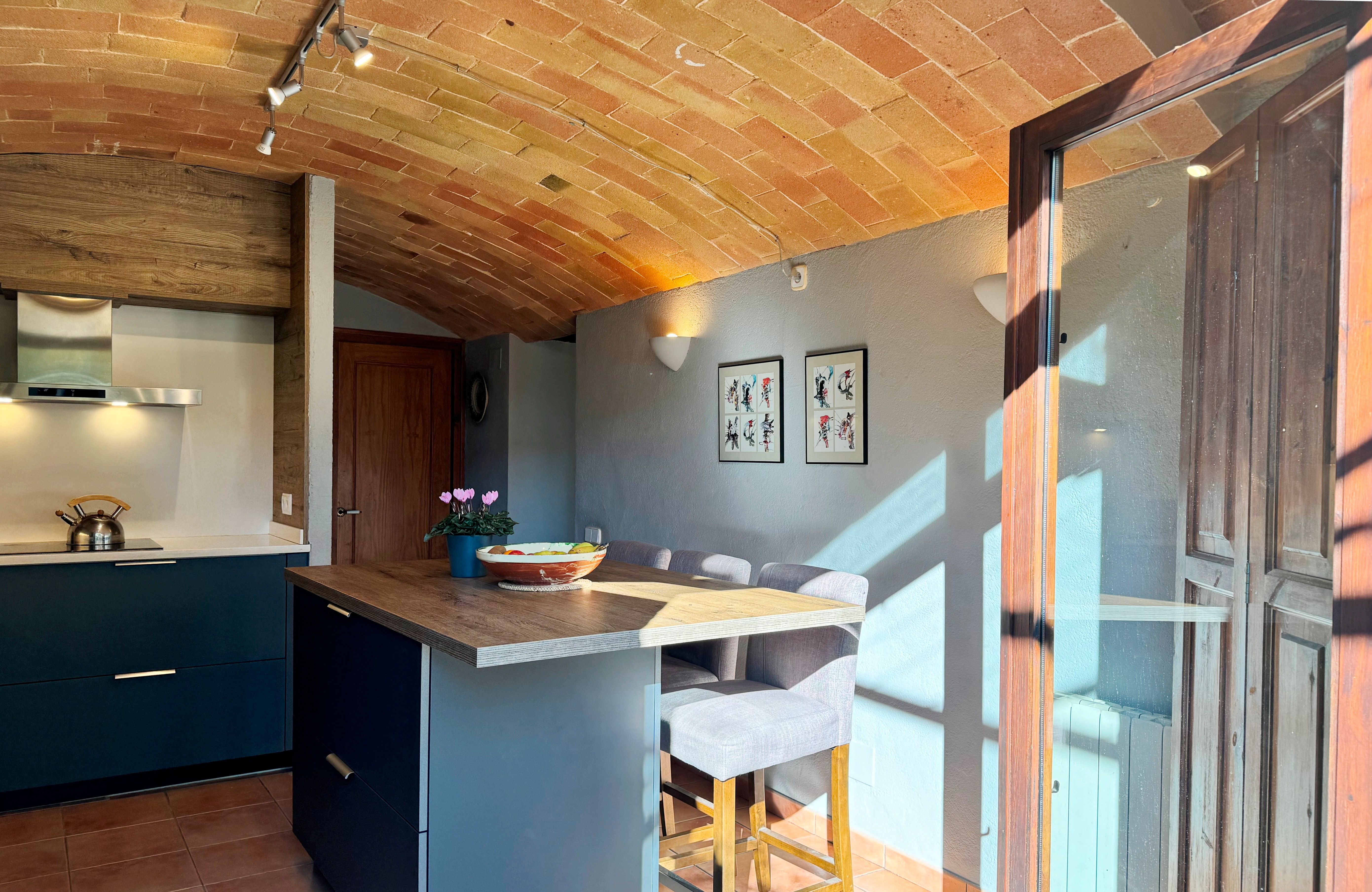 Kitchen of House or chalet for sale in Girona Capital  with Heating, Private garden and Parquet flooring