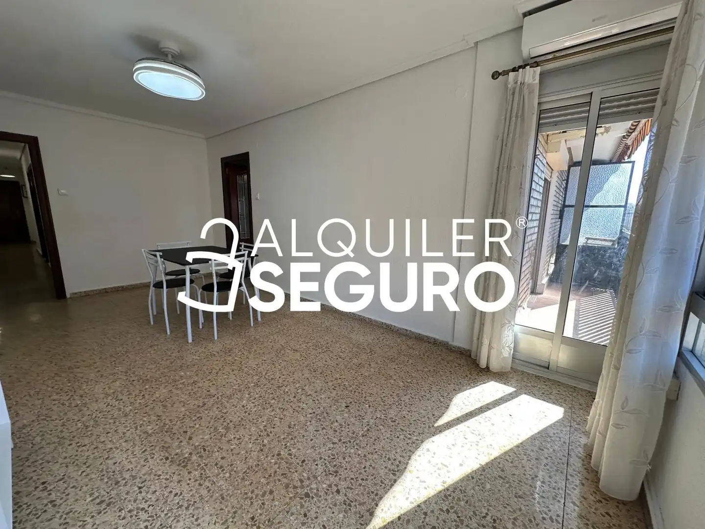 Pis de lloguer a Santos Justo y Pastor, L'Amistat