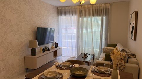 Foto 3 de Piso de alquiler en Reverendo Francisco Sarrio Paya, 03184 Torrevieja,, Zona Carrefour - Urbanizaciones, Torrevieja