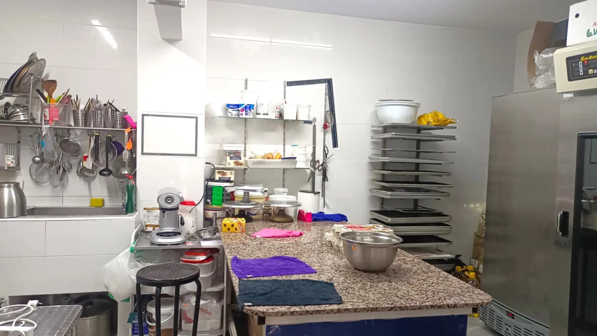 Local comercial en traspaso en Fondo, imagen 9