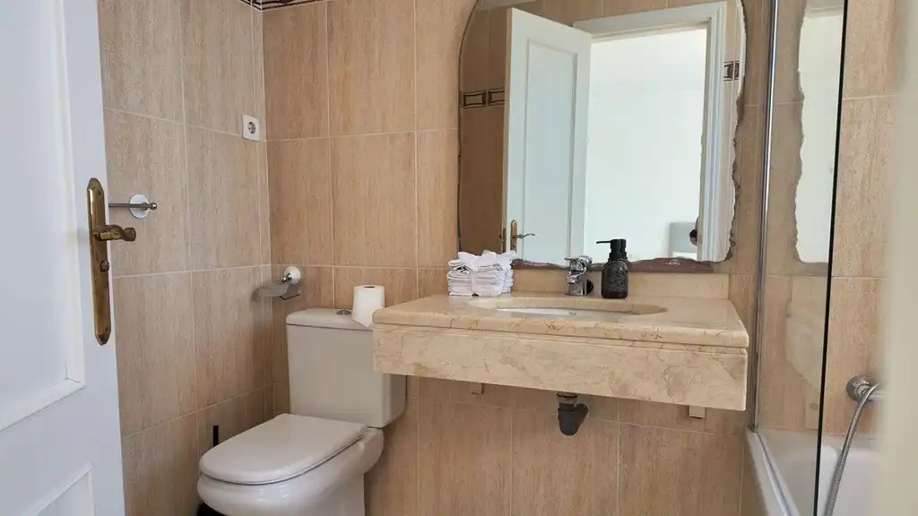 Baño de Casa o chalet en venta en Benalmádena con Aire acondicionado, Terraza y Amueblado