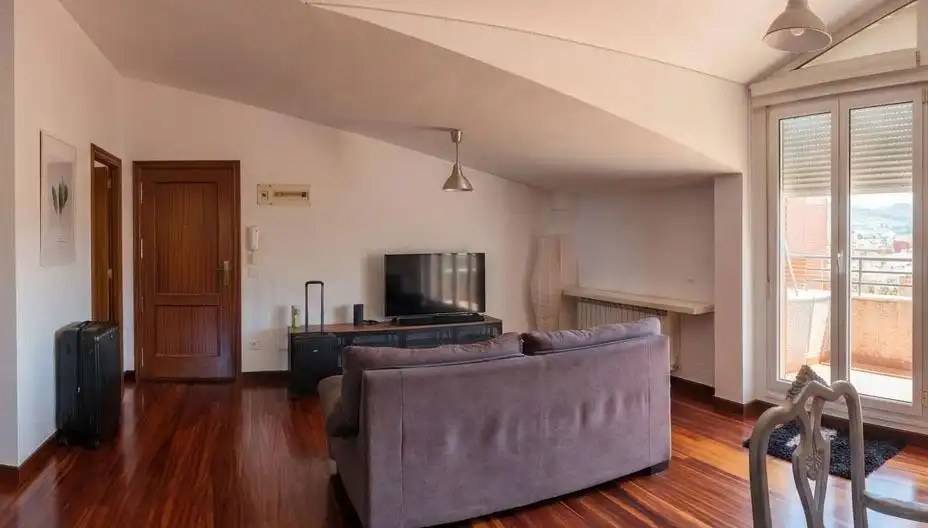 Sala d'estar de Pis de lloguer en Entrambasaguas amb Calefacció, Terrassa i Traster