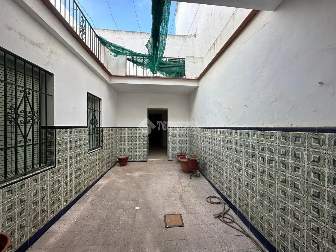 Vista exterior de Casa o xalet en venda en El Viso del Alcor