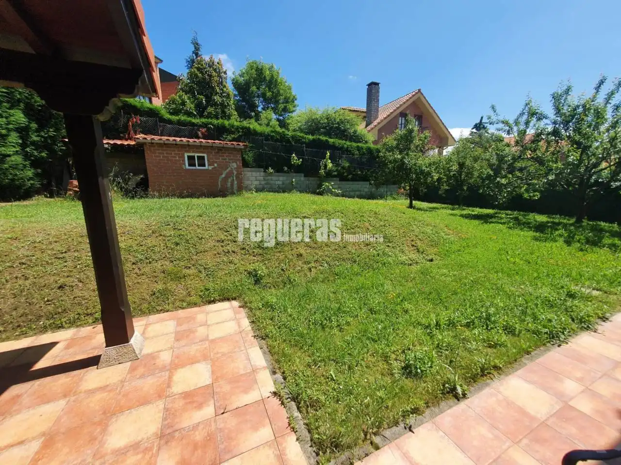 Jardín de Casa o chalet en venta en Avilés con Calefacción, Parquet y Terraza
