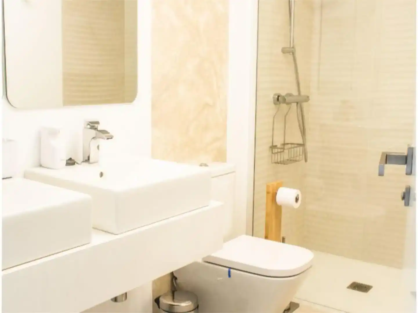 Baño de Piso de alquiler en Playa Bahía Dorada
