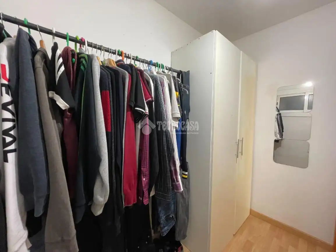 Habitación de Piso en venta en Mataró con Parquet y Balcón