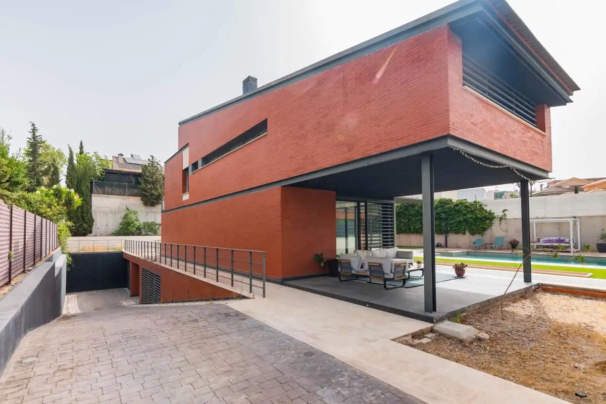 Vista exterior de Casa o xalet en venda en Molina de Segura amb Aire condicionat, Calefacció i Jardí privat