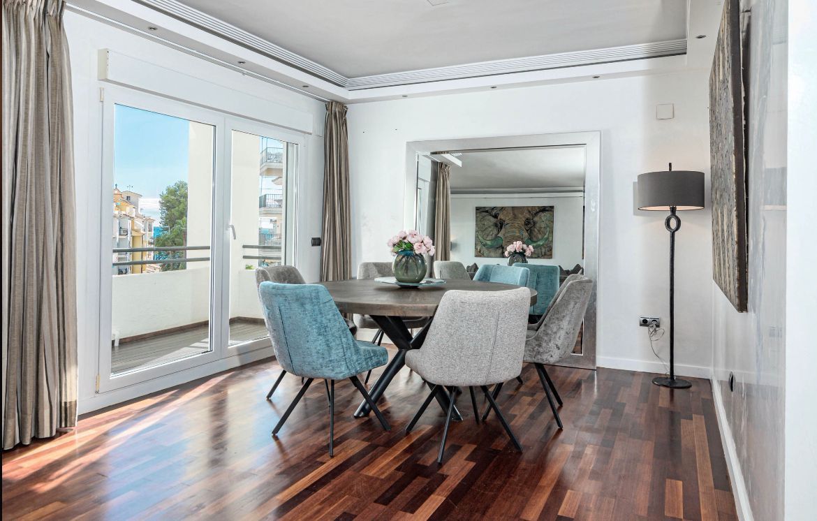 Dining room of Apartment to rent in Marbella  with Air Conditioner, Heating and Terrace