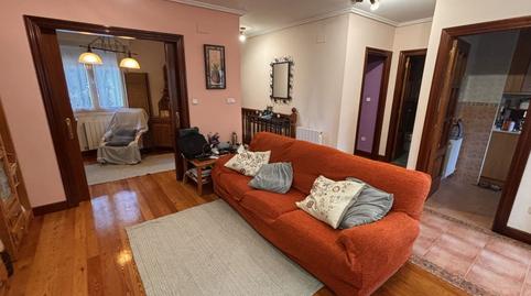 Foto 4 de Casa adosada en venda a Etxebarri, Bizkaia