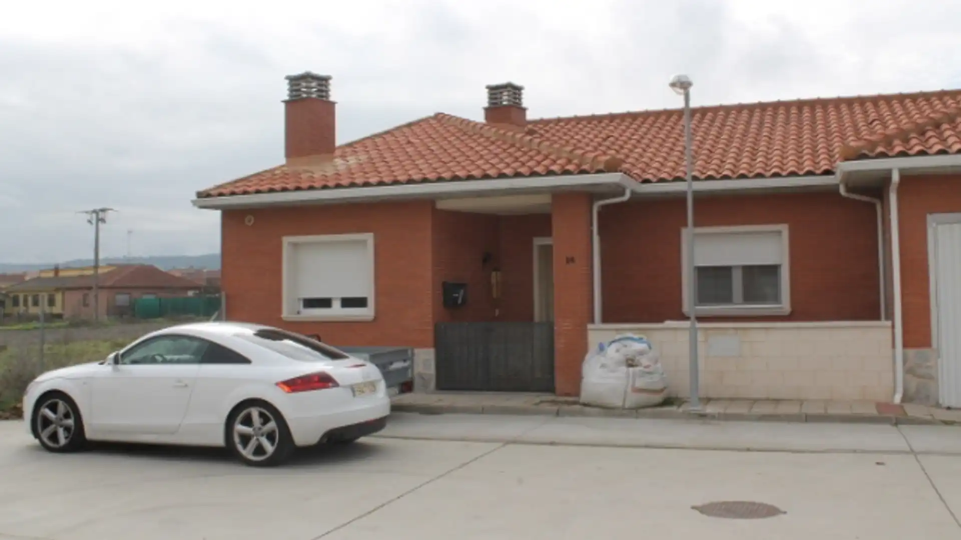 Vista exterior de Piso en venta en Traspinedo