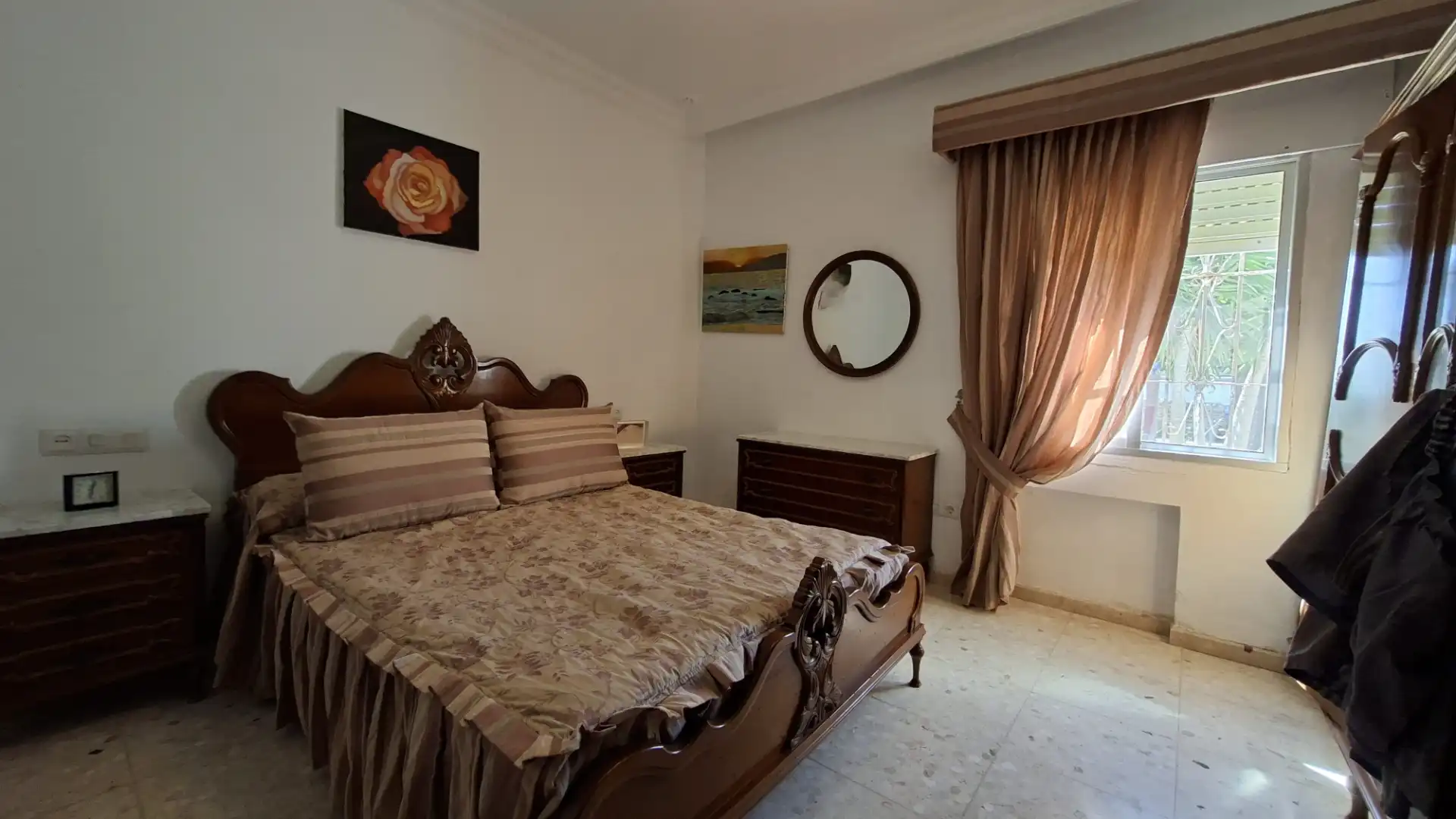 Dormitori de Casa o xalet en venda en Chiclana de la Frontera amb Jardí privat, Terrassa i Traster