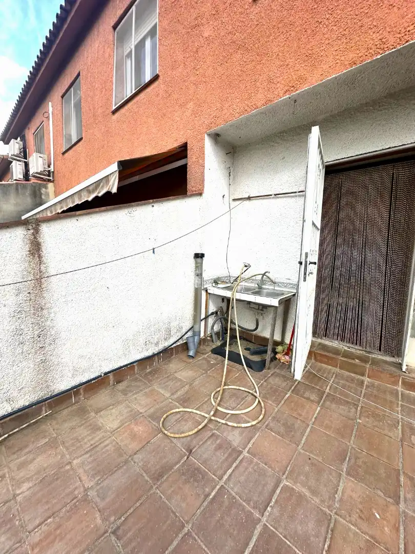 Terraza de Casa adosada en venta en Botarell con Jardín privado, Parquet y Amueblado