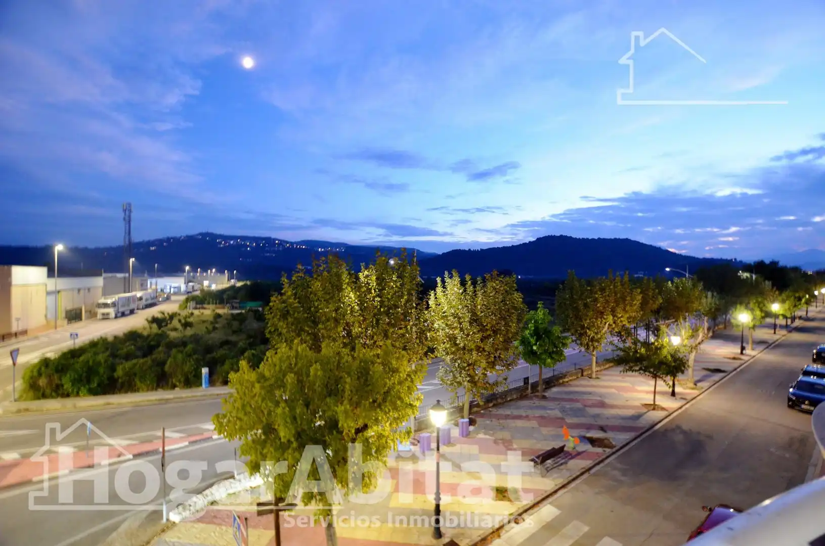 Adosado con terraza en venta en Avenida Ausiàs March, imagen 15