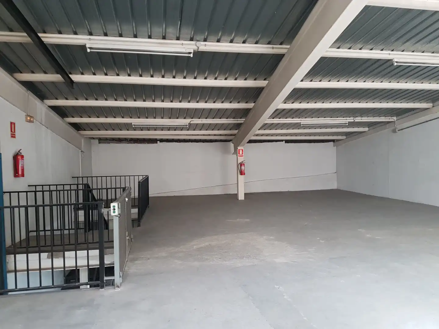 Industrial buildings for sale in Montgat  with Heating and Alarm