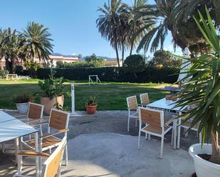Jardí de Local de lloguer en Dénia