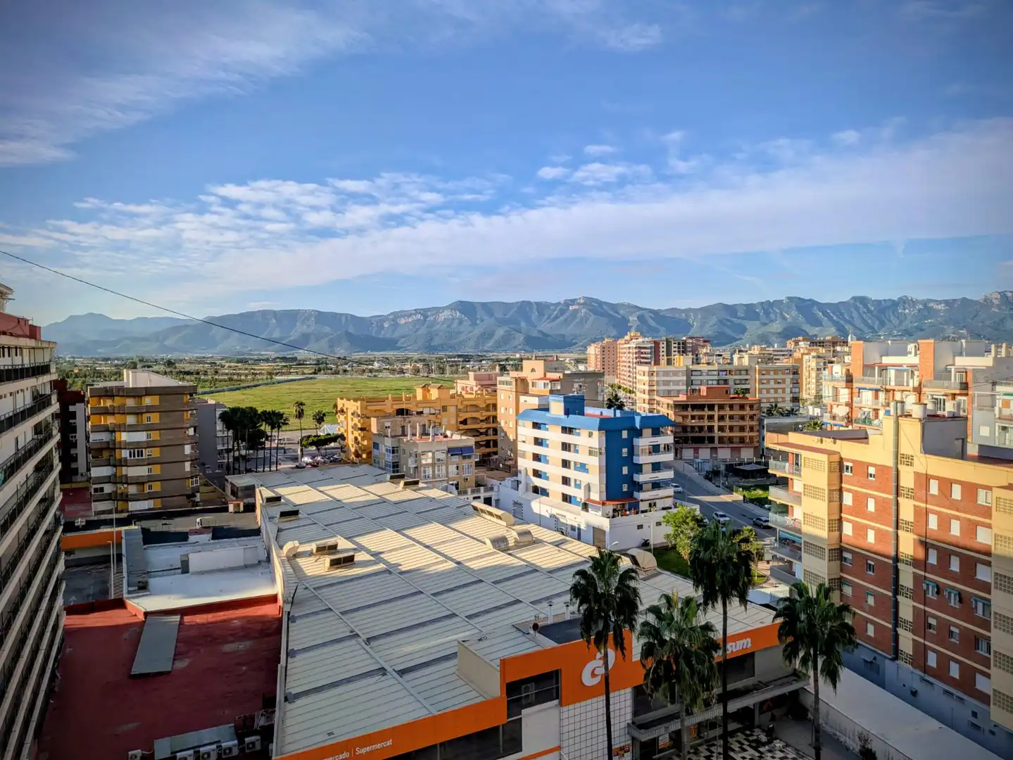 Außenansicht von Dachboden zum Verkauf in Cullera mit Terrasse und Möbliert