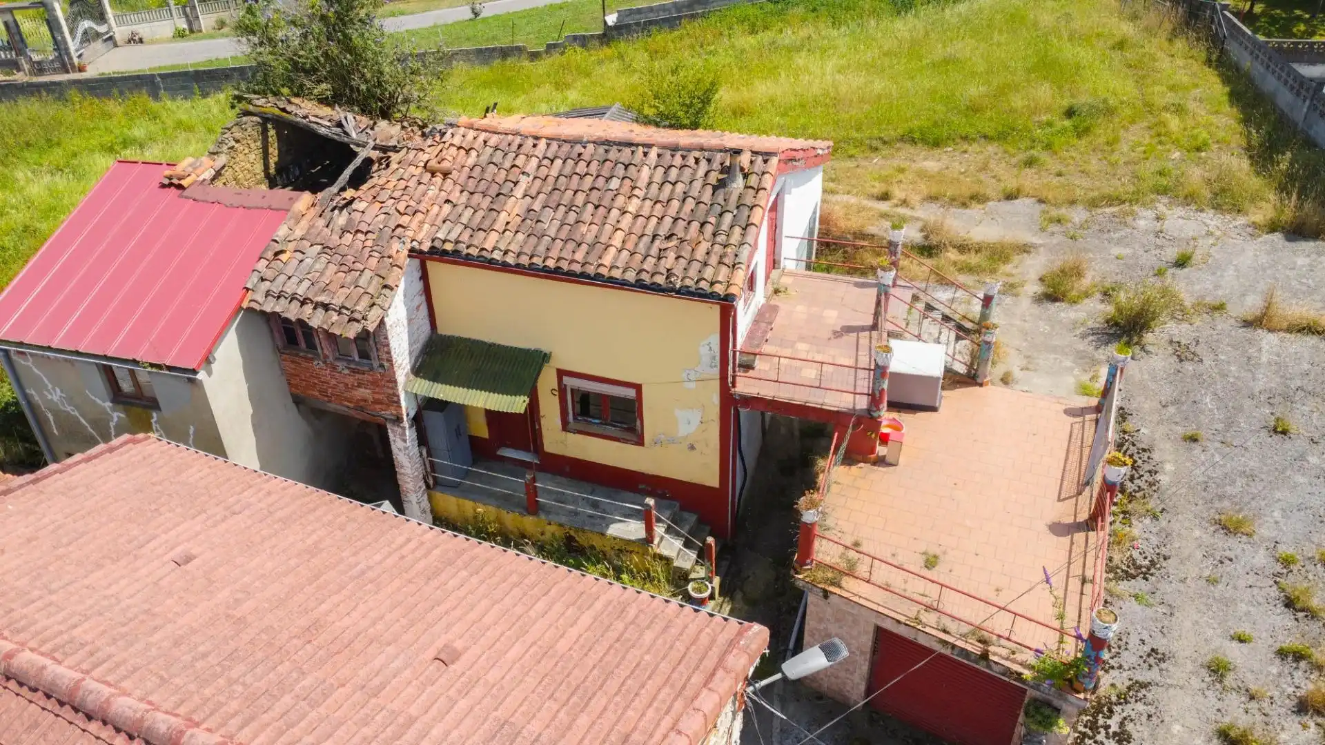 Vista exterior de Casa o chalet en venta en Langreo con Jardín privado y Amueblado