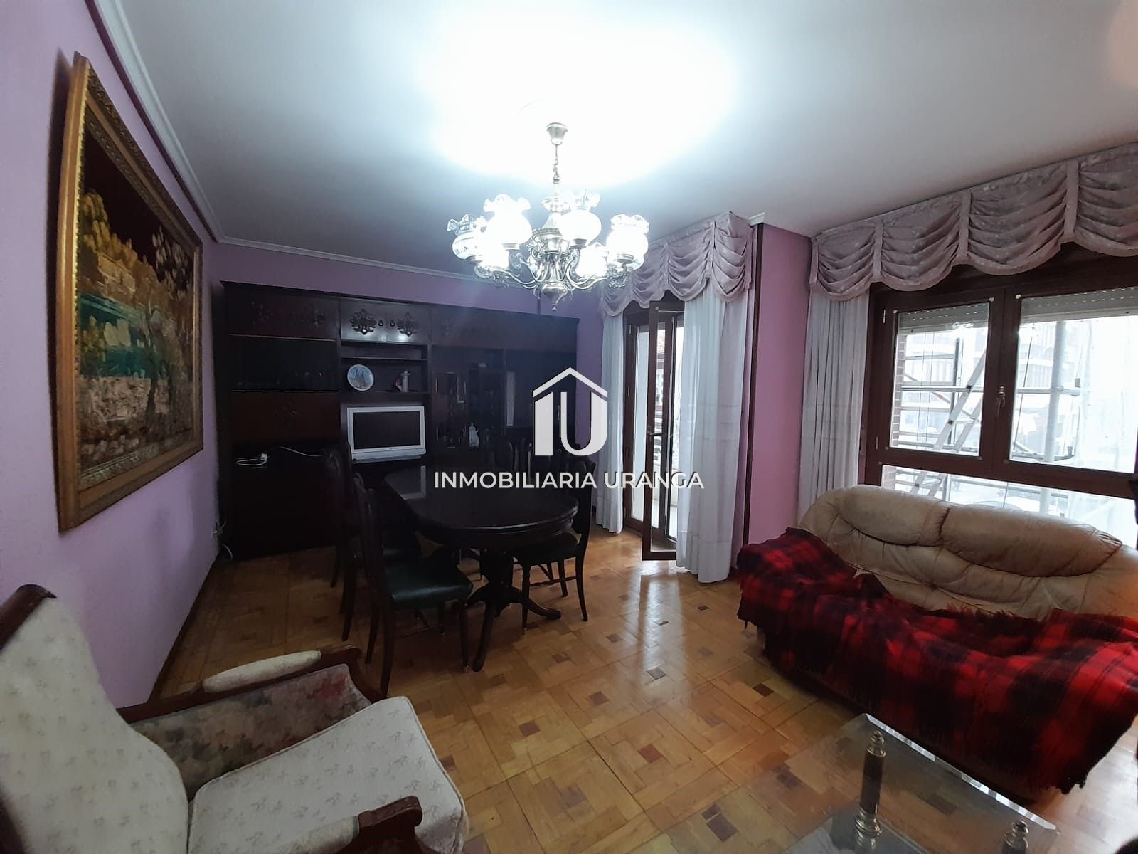 Living room of Flat for sale in Castro-Urdiales  with Terrace and Furnished