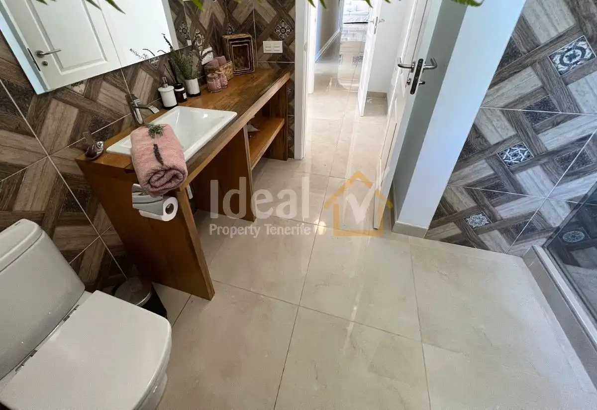 Bathroom of Houses for sale in Güímar  with Private garden, Terrace and Swimming Pool