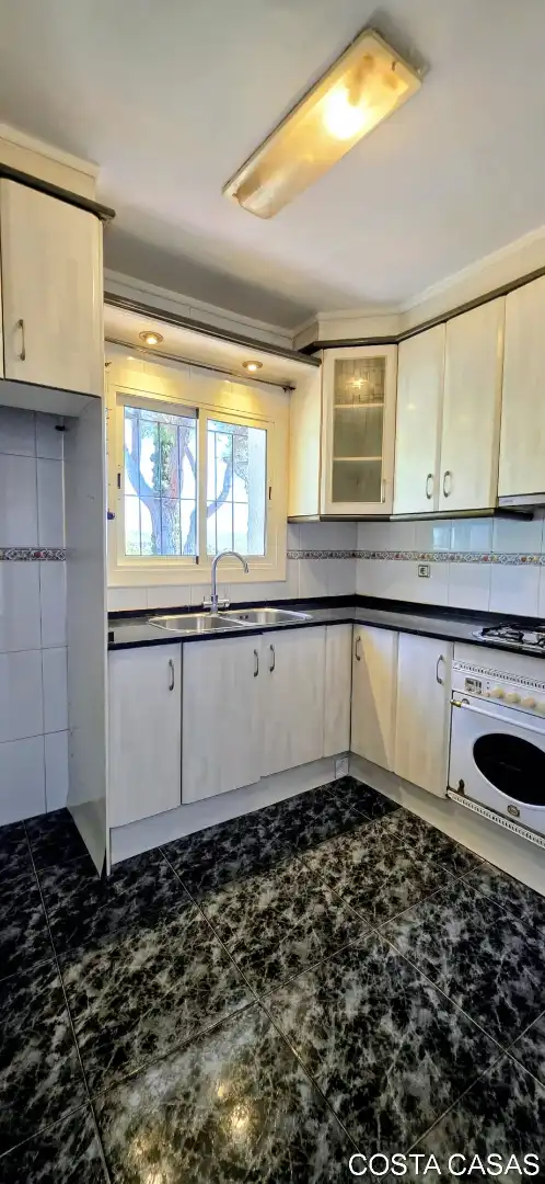 Cocina de Casa o chalet en venta en Olivella con Aire acondicionado, Jardín privado y Alarma