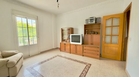 🌟 Amplio dúplex con terraza privada y gran potencial en Av. de Arcos