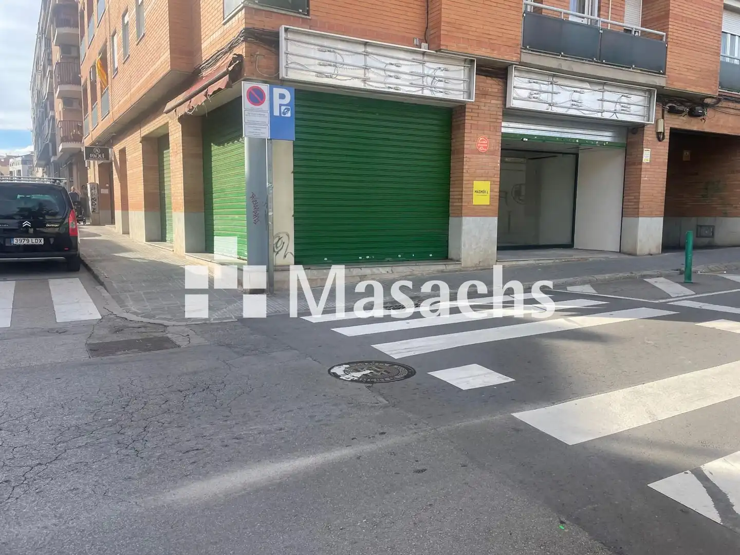 Aparcament de Local en venda en Terrassa