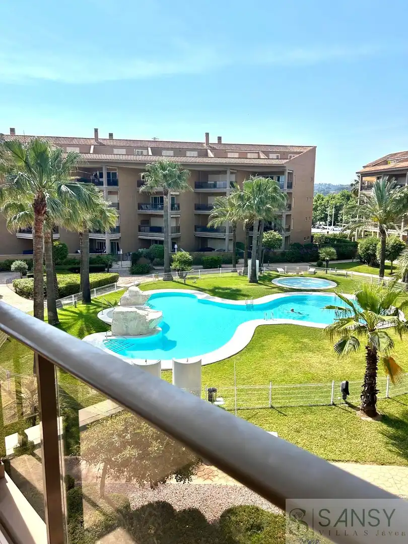 Piscina de Apartament de lloguer en Jávea / Xàbia amb Aire condicionat, Calefacció i Terrassa