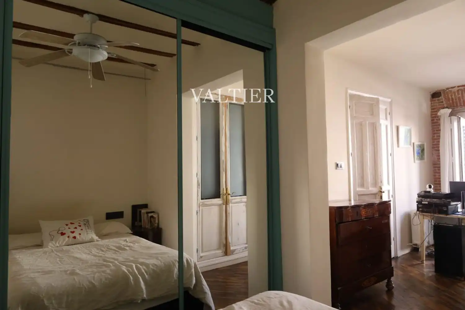 Bedroom of Flat for rent in Madrid  with Air Conditioner, Storage room and Furnished