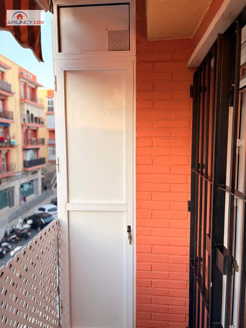 Balcony of Flat for sale in Sevilla  with Air Conditioner and Furnished