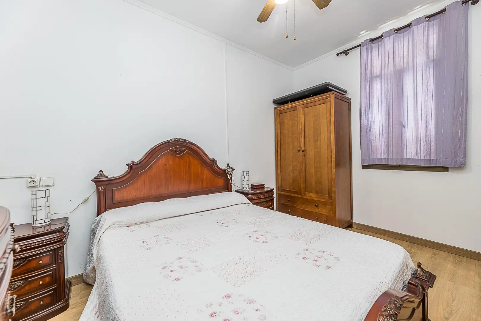 Schlafzimmer von Erdgeschoss zum Verkauf in  Palma de Mallorca mit Klimaanlage, Terrasse und Abstellraum