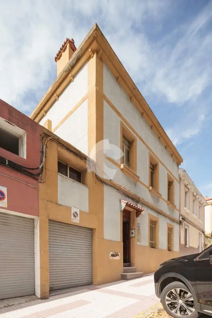 Vista exterior de Casa adosada en venda en A Coruña Capital  amb Calefacció i Traster