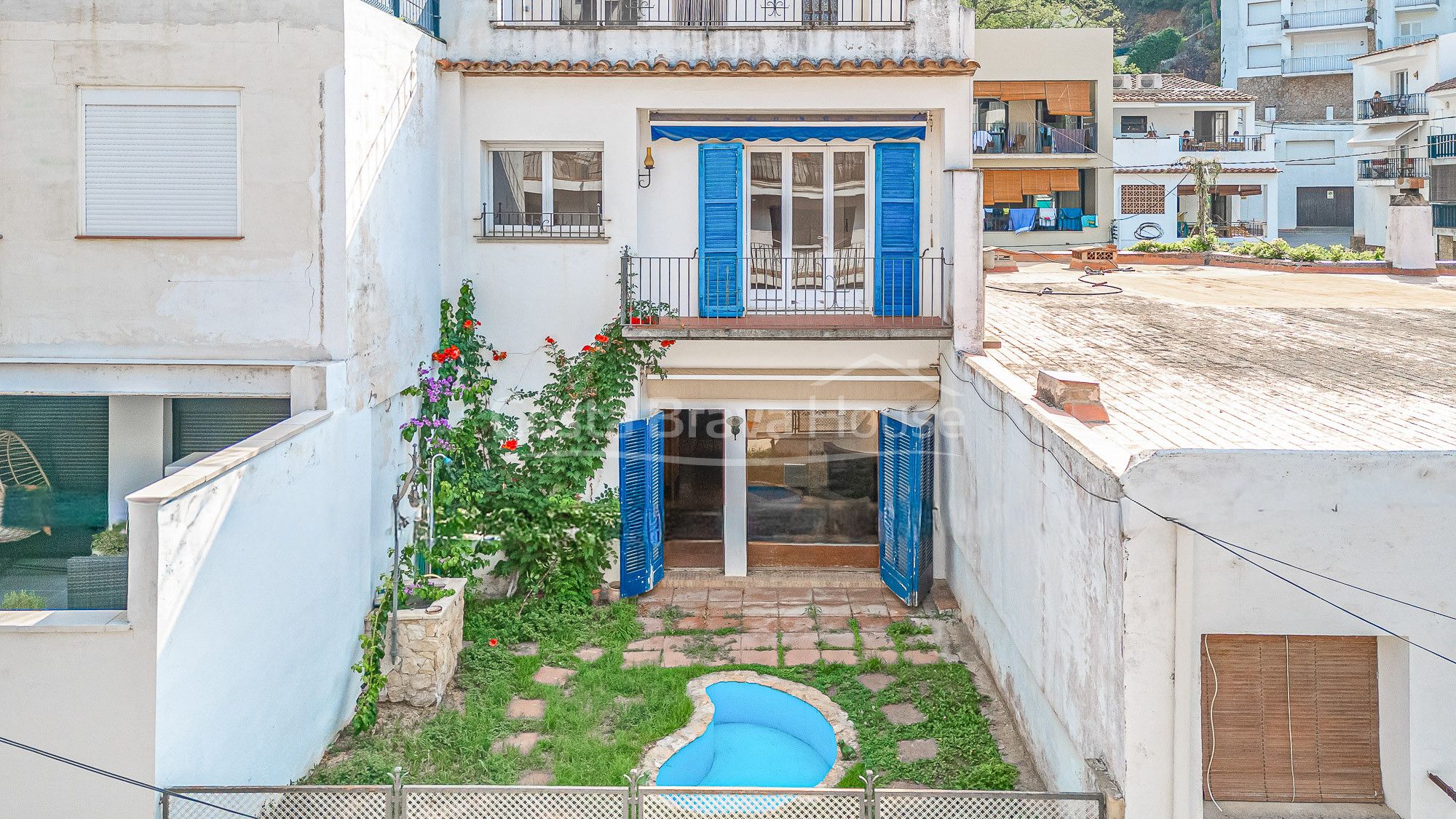 Exterior view of Country house for sale in Palafrugell  with Private garden, Terrace and Storage room