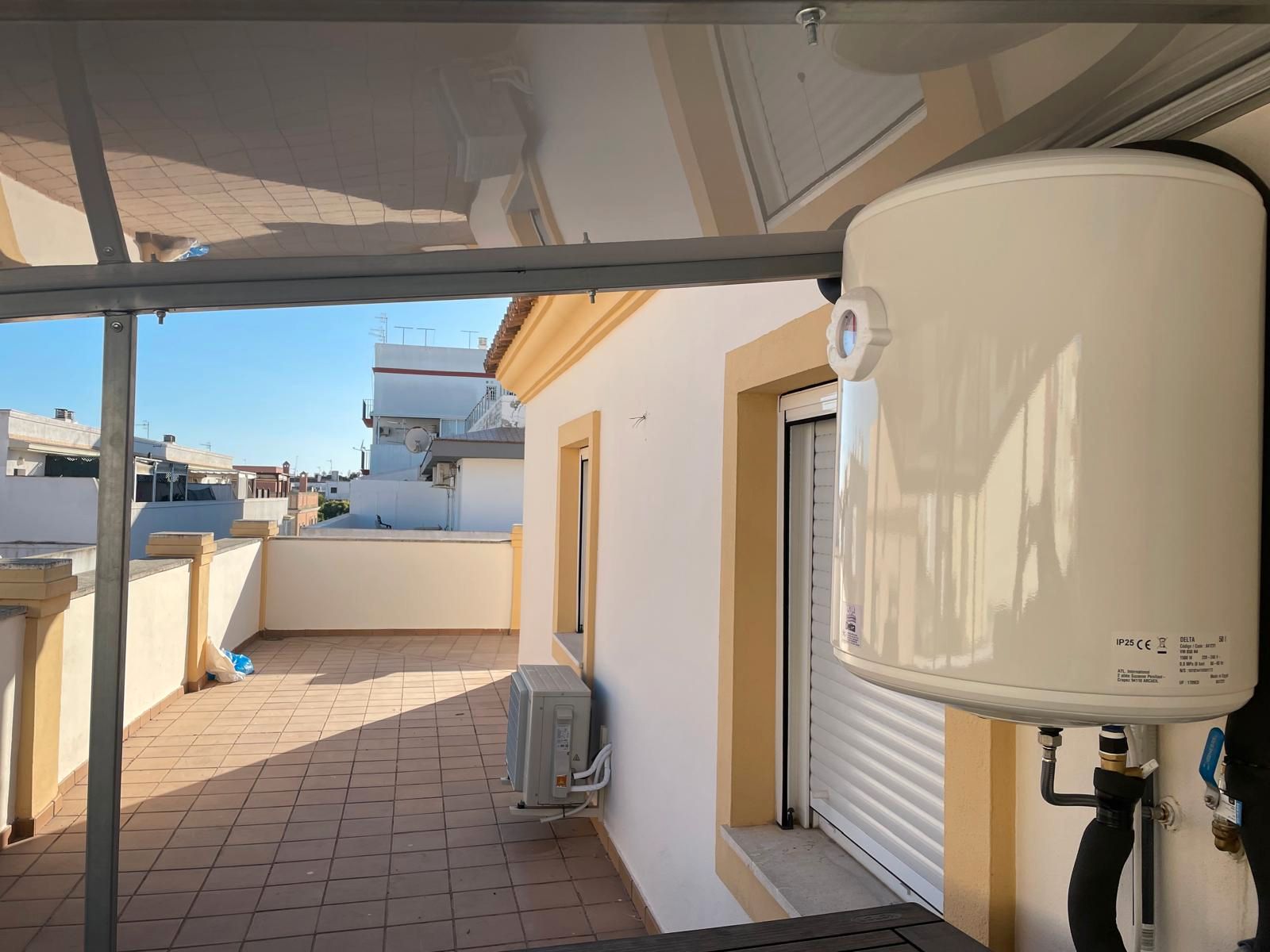 Terrace of Attic to rent in Sanlúcar de Barrameda  with Air Conditioner, Heating and Terrace