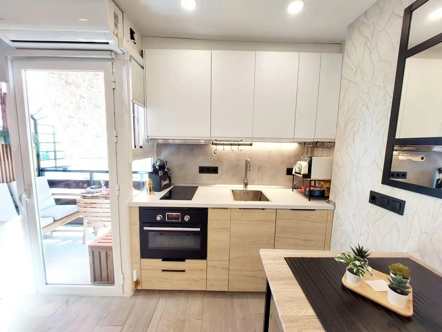 Kitchen of Study for sale in Benalmádena  with Air Conditioner, Private garden and Furnished