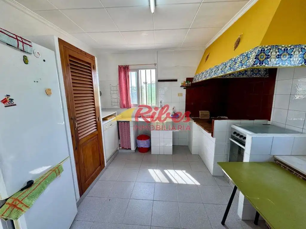 Kitchen of Houses for sale in Cullera