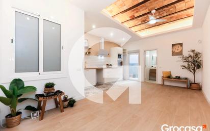 Kitchen of Flat for sale in L'Hospitalet de Llobregat  with Oven
