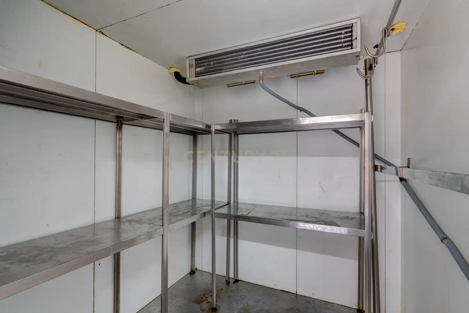 Kitchen of Commercial properties for sale in Deba  with Air Conditioner