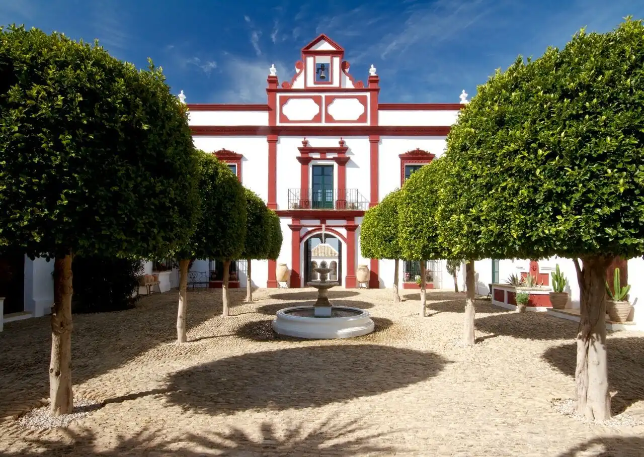 Vista exterior de Finca rústica en venda en Montellano amb Jardí privat, Parquet i Terrassa