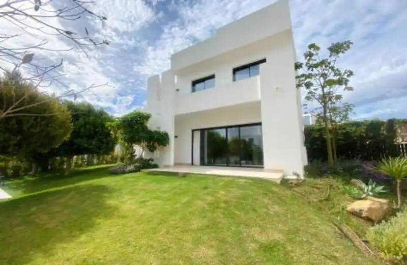 Reihenhaus mit Terrasse zur Miete in Nueva Andalucía, imagen 21
