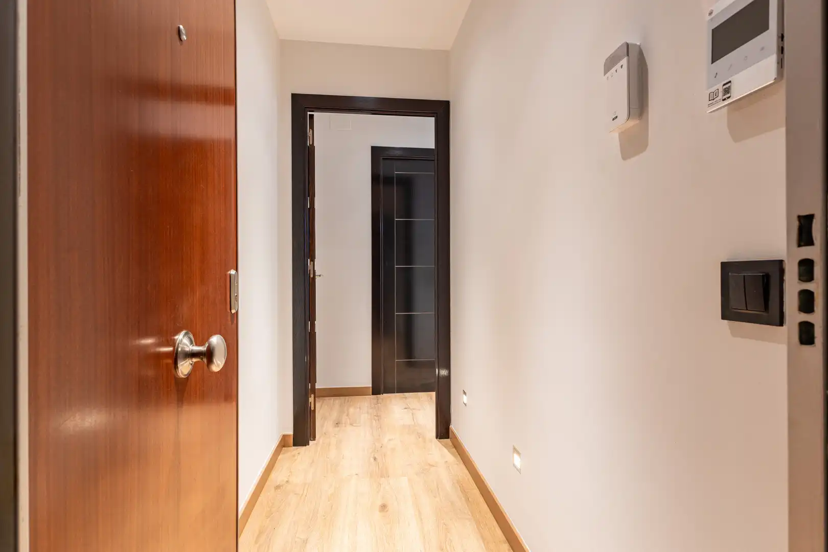 Wohnung zum Verkauf in Barcelona mit Klimaanlage, Heizung und Parkett