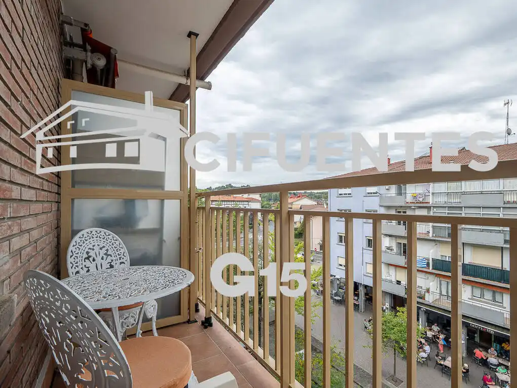 Terrasse von Wohnung zum Verkauf in Usurbil mit Terrasse, Abstellraum und Balkon