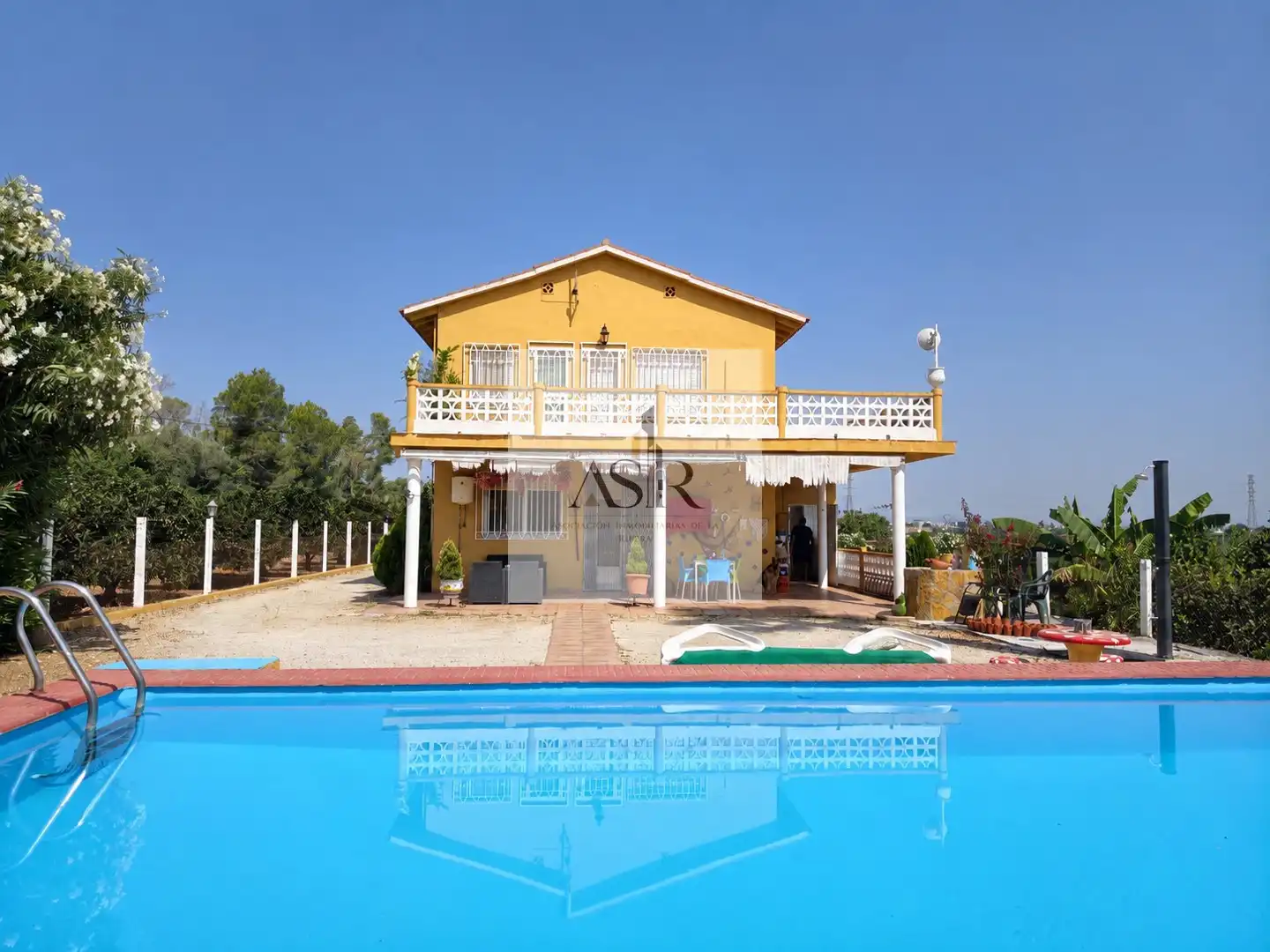Vista exterior de Casa o chalet en venta en Manuel con Terraza, Trastero y Piscina