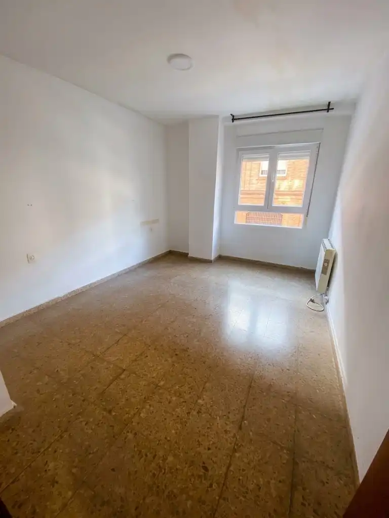 Piso con ascensor en venta en Avenida de la República Argentina, imagen 7