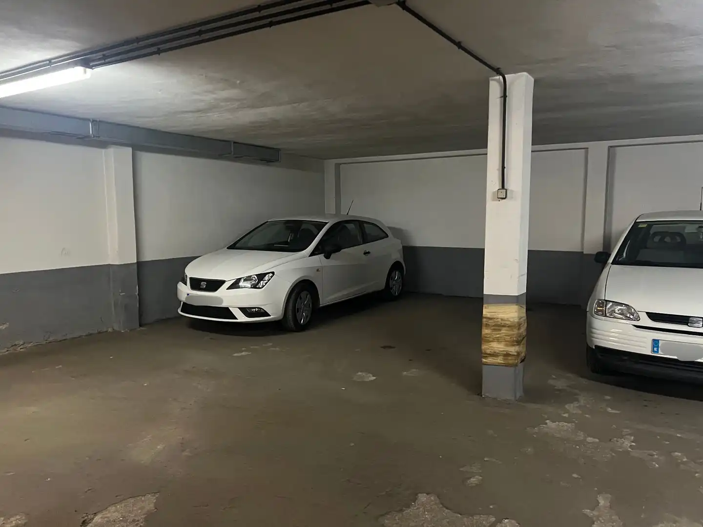 Aparcament de Garatge en venda en Gijón 